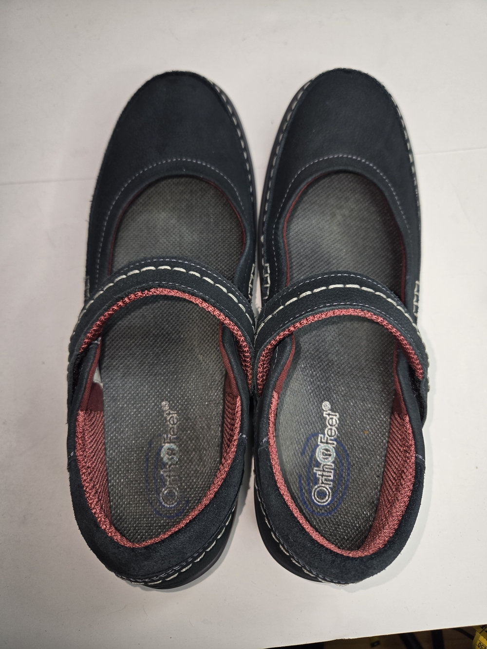 OrthoFeet Women’s Navy Mary Jane Flats with Pink Trim